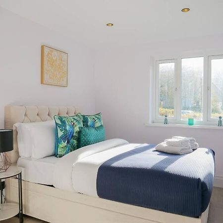 Stylish Retreat For Your Short Getaway London Exterior photo