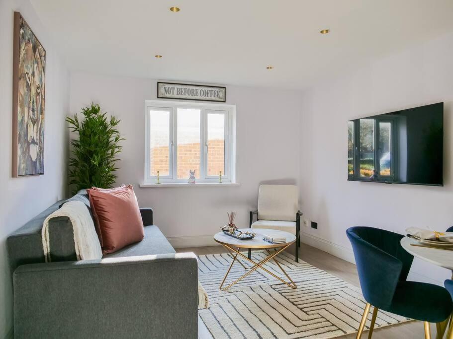 Stylish Retreat For Your Short Getaway London Exterior photo